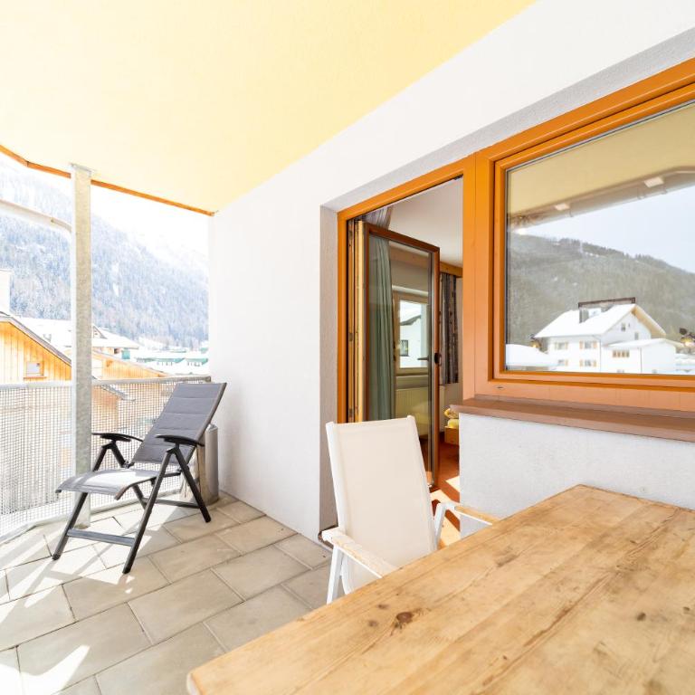 Haus Rosmarie - Doppelzimmer mit Balkon - 18