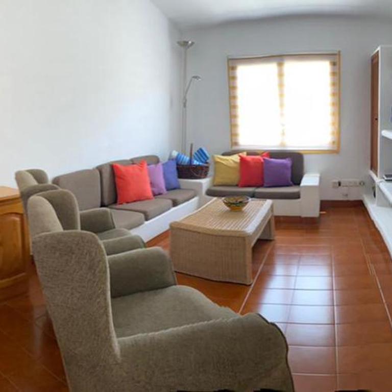 Casa de 5 dormitorios y 2 terrazas - Casa de 5 dormitorios - 8