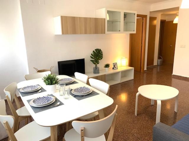 UIM Mediterraneo Diagonal 17 Wifi - Apartamento de 1 dormitorio - 2