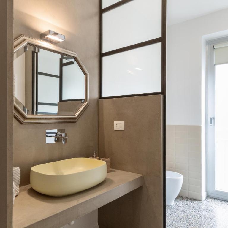 GuestHost - Inner City Apartments - One-Bedroom Apartment - 10