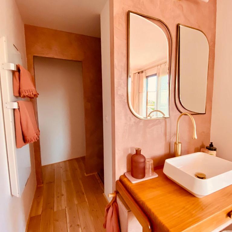 M&S - Maison FÉRAUD - Chambre Double avec Salle de Bains Privative - 2