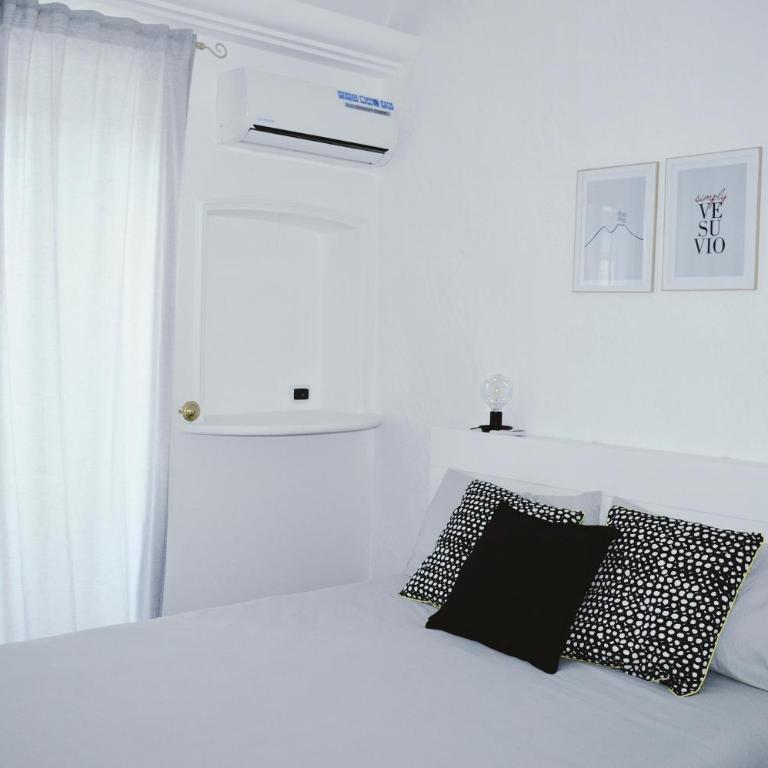 Civico Vesuvio B&B - Double Room with Private External Bathroom - 1
