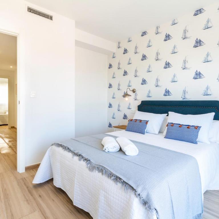 Huelin Suites - Apartamento de 3 dormitorios - 2