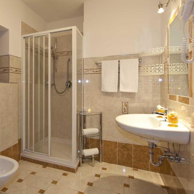 Residence Merk - Appartamento con 3 Camere da Letto - 4