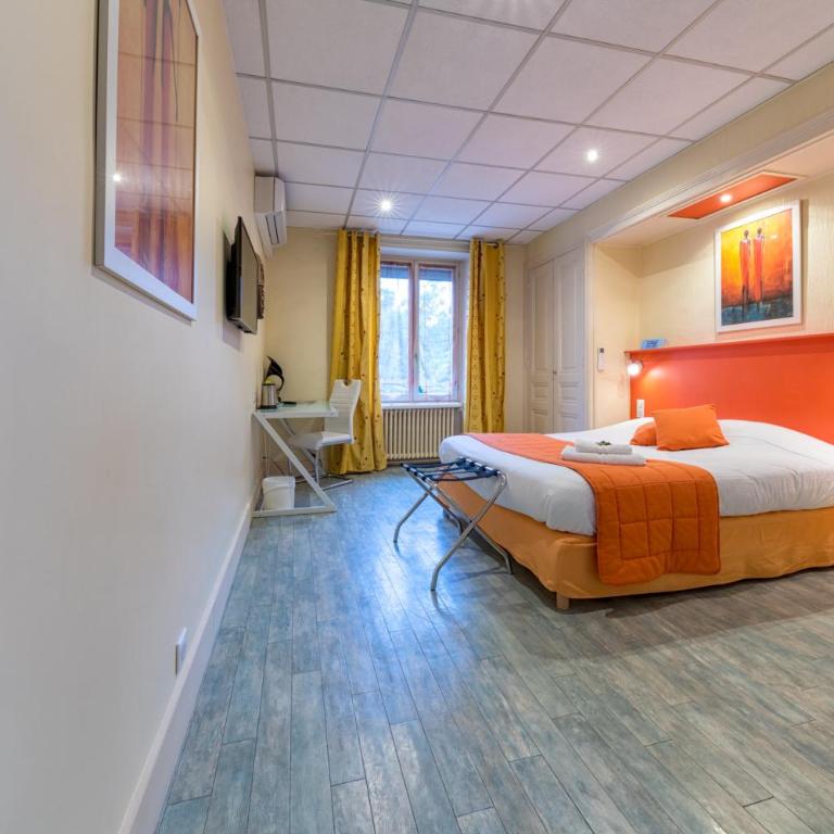 Logis Hôtel La Commanderie de Champarey - Chambre Double Standard - 3