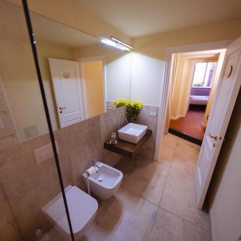 Foresteria Bergamo Bella B&B - Camera Quadrupla Comfort - 17