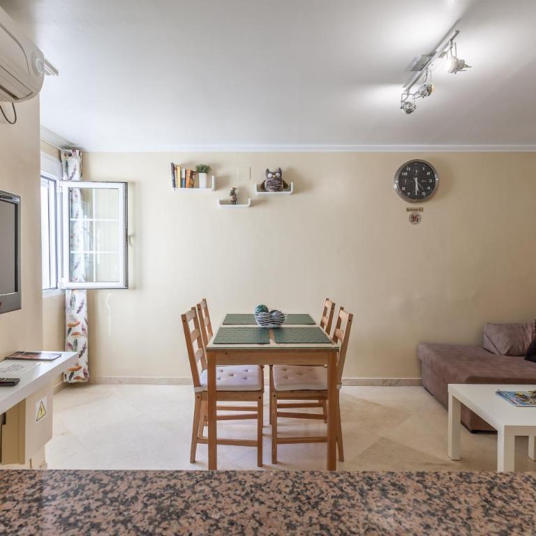 Acogedor Apartamento junto a la Plaza del Salvador - Apartamento de 2 dormitorios - 7