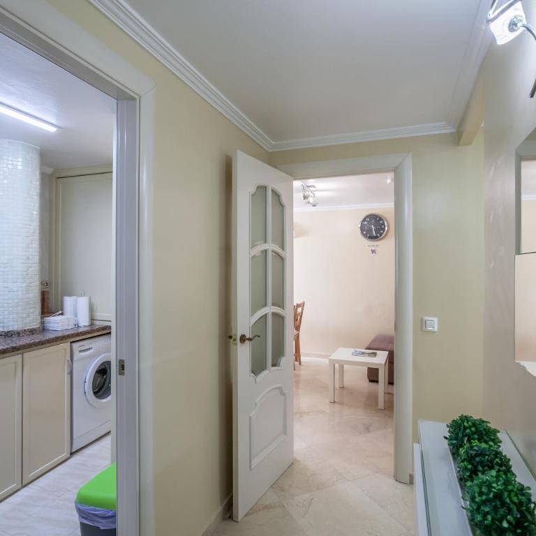 Acogedor Apartamento junto a la Plaza del Salvador - Apartamento de 2 dormitorios - 16