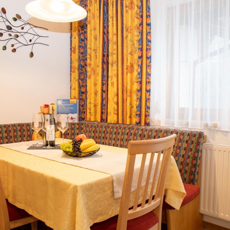 Apart Garni Wiesenhof - Apartment mit 2 Schlafzimmern und Balkon - 9