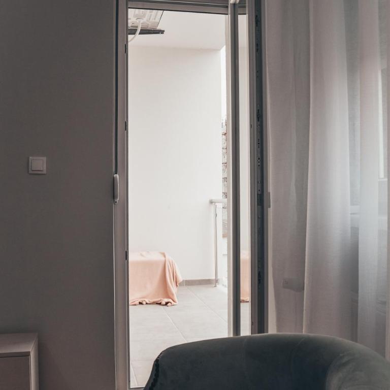 Apartman Lena - One-Bedroom Apartment - 8