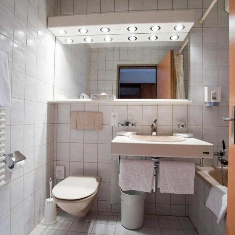 Seehotel Bönigen - Doppelzimmer mit Seeblick - 5