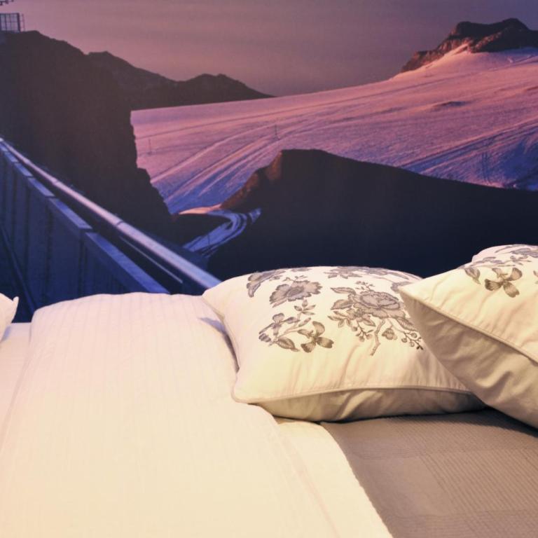 Chalet Edelweiss Stunning Glacier View - Chalet - 13