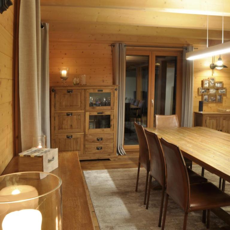 Chalet Edelweiss Stunning Glacier View - Chalet - 28