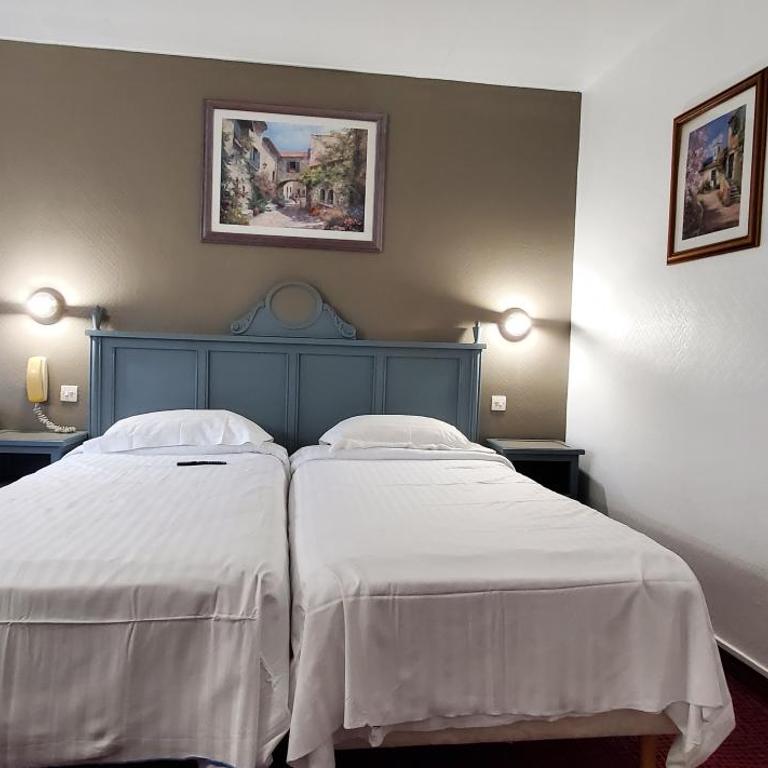 Metropol - Chambre Triple - 10