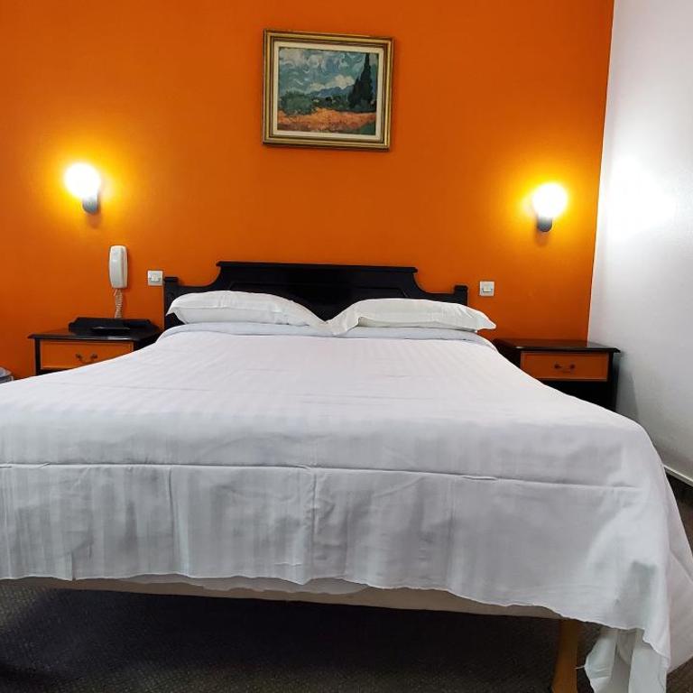 Metropol - Chambre Triple - 2