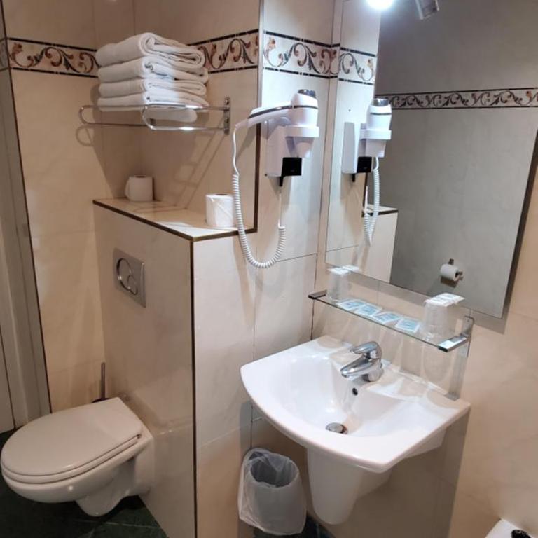 Metropol - Chambre Double ou Lits Jumeaux - 11