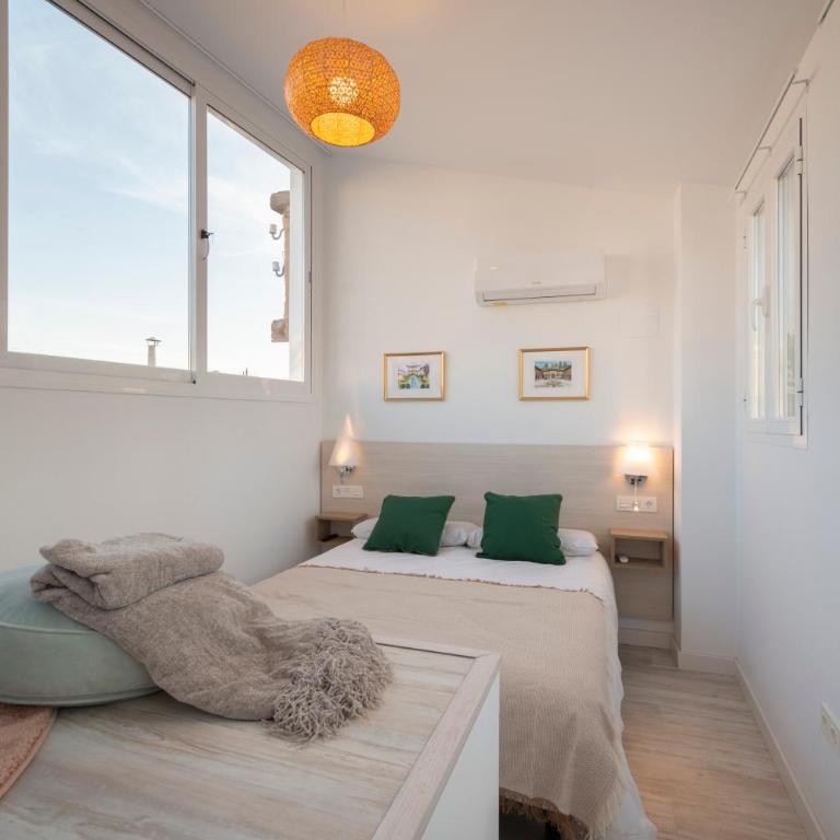 MOLINO CORTEZA DELUXE 6 pax - Three-Bedroom Apartment - 9