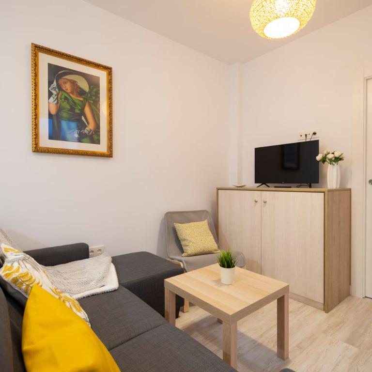 MOLINO CORTEZA DELUXE 6 pax - Three-Bedroom Apartment - 33