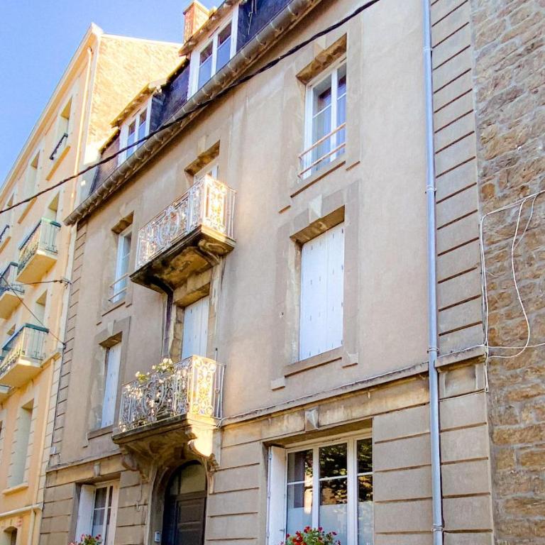 APT bord de Mer, hypercentre Dinard, Parking prive - Appartamento con 2 Camere da Letto - 13