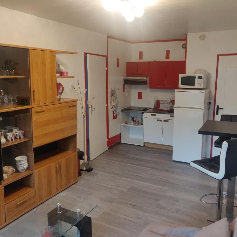 Appartement F3 Cabourg près plage hippodrome centre-ville - Apartamento de 2 dormitorios - 10