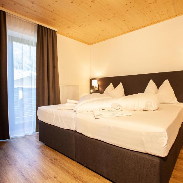 Chalet Resort Montafon I - Chalets & Chalet-Apartments - Chalet - 2