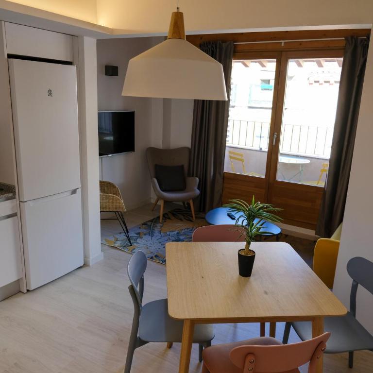 Silken Casa Platerias Siglo XV - Apartamento Deluxe con balcón - 1