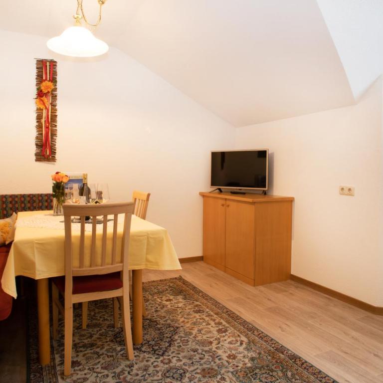 Apart Garni Wiesenhof - Apartment mit 2 Schlafzimmern - 10