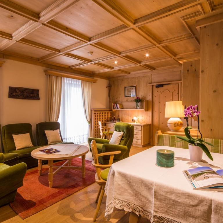 Dolomites Wellness Hotel Savoy - Suite Superior - 4