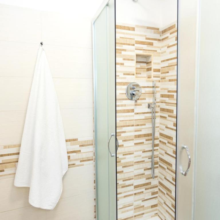 Dreaming in Rome - Vittorio Veneto Guest House - Camera Matrimoniale - 5