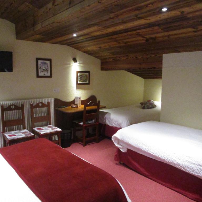 Auberge de la Dranse - Chambre Quadruple - 1