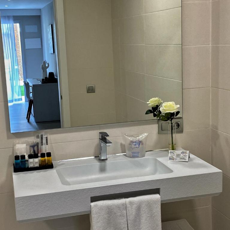 Sanom Beach Resort Only Adults - Suite Junior - 6