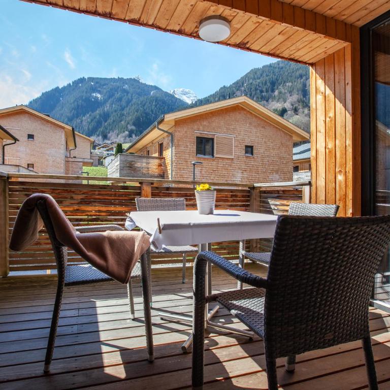 Chalet Resort Montafon I - Chalets & Chalet-Apartments - Deluxe Apartment A - 2