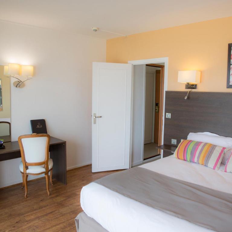 Arc Hôtel Sur Mer - Chambre Double avec Balcon - Vue sur Mer - 8