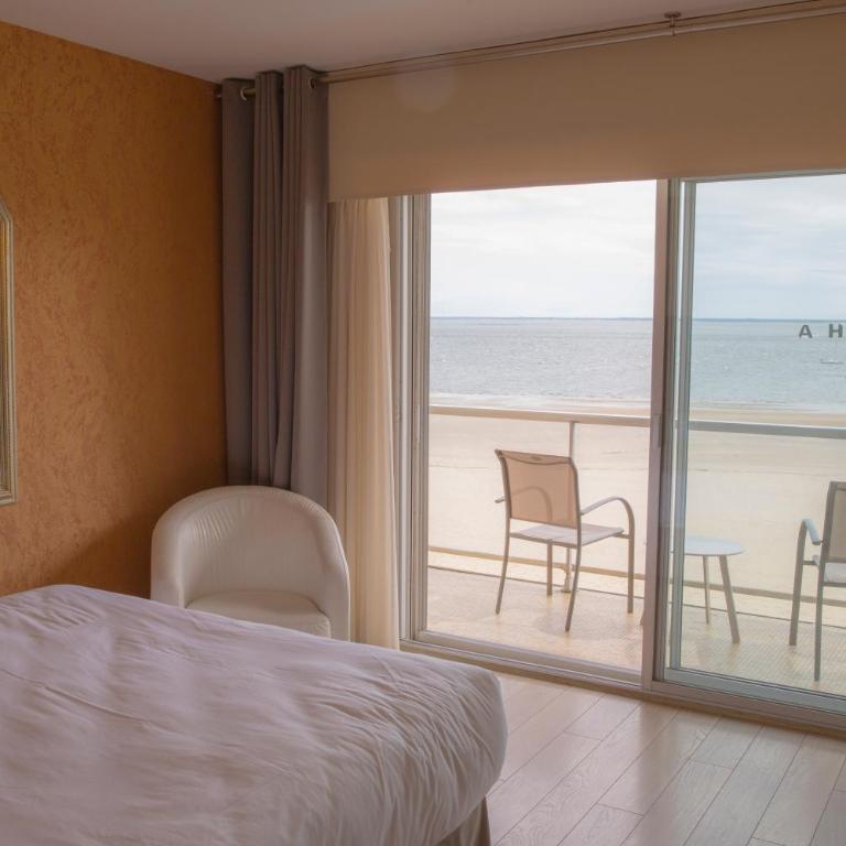 Arc Hôtel Sur Mer - Chambre Double avec Balcon - Vue sur Mer - 5