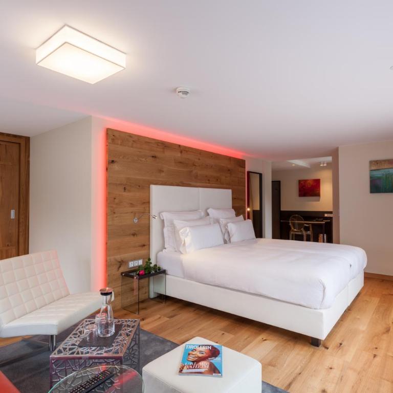 Alpinresort ValSaa - Adults Only - Junior Superior Suite - 8