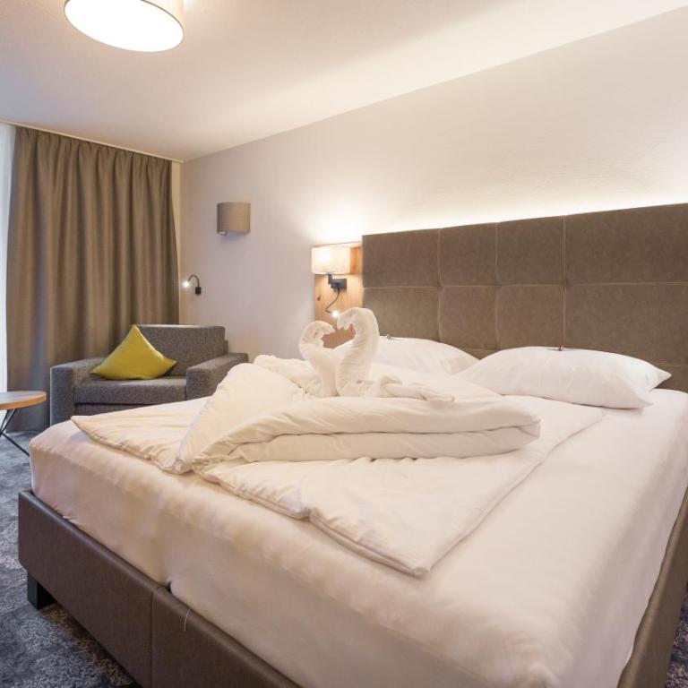 Apart Peppone - Comfort Apartment mit 2 Schlafzimmern und Balkon - 1