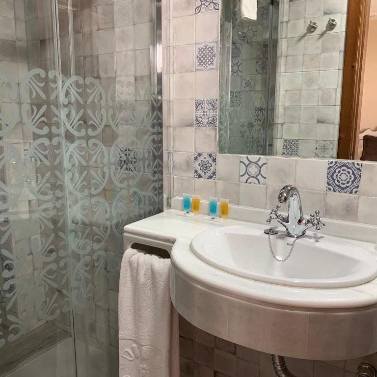 Hotel La Chiquita - Habitación Doble - 2 camas - 17