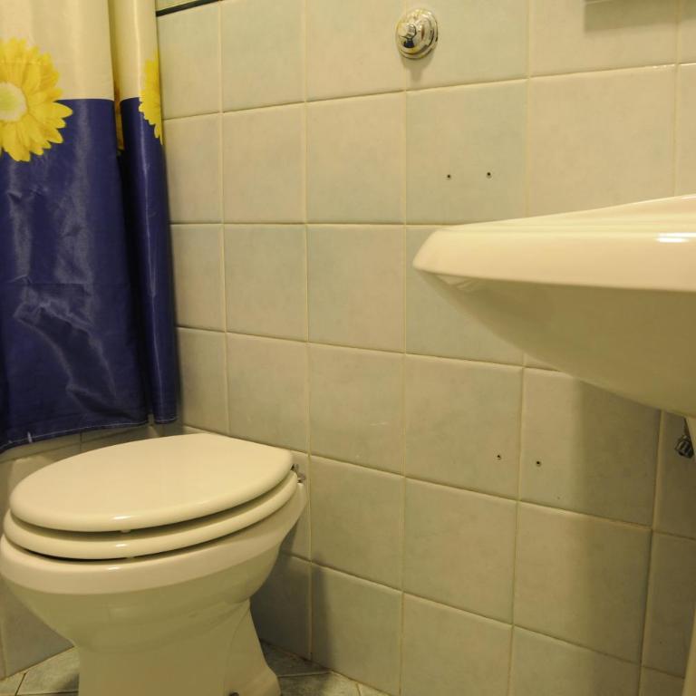 Hotel Farini - Camera Tripla con Bagno Privato - 8