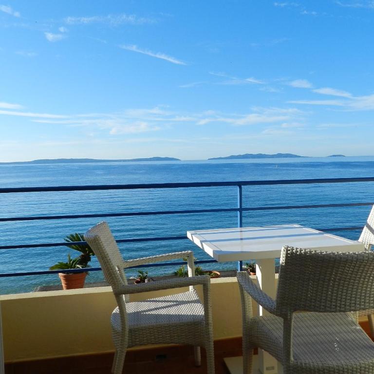 Grand Hotel Moriaz - Chambre Double - Vue sur Mer - 1