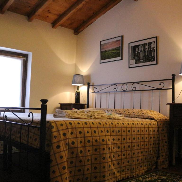 Corte Spinosa - Appartamento con 2 Camere da Letto - 1