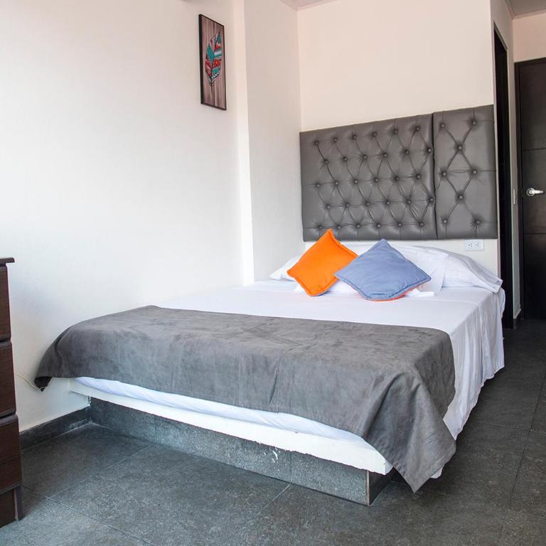 Hotel Grand H&R - Habitación Doble Estándar - 3