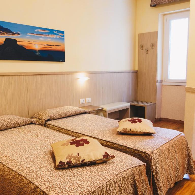Hotel Corallo - Camera Matrimoniale Comfort - 4