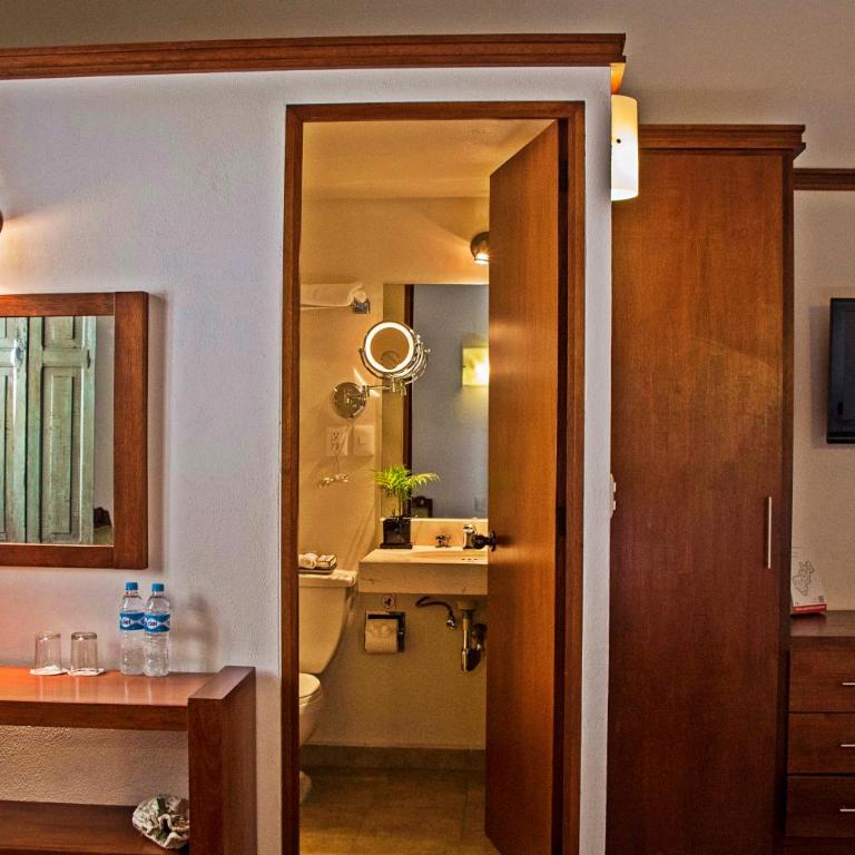 El Serafin Hotel Boutique - King Room - 14
