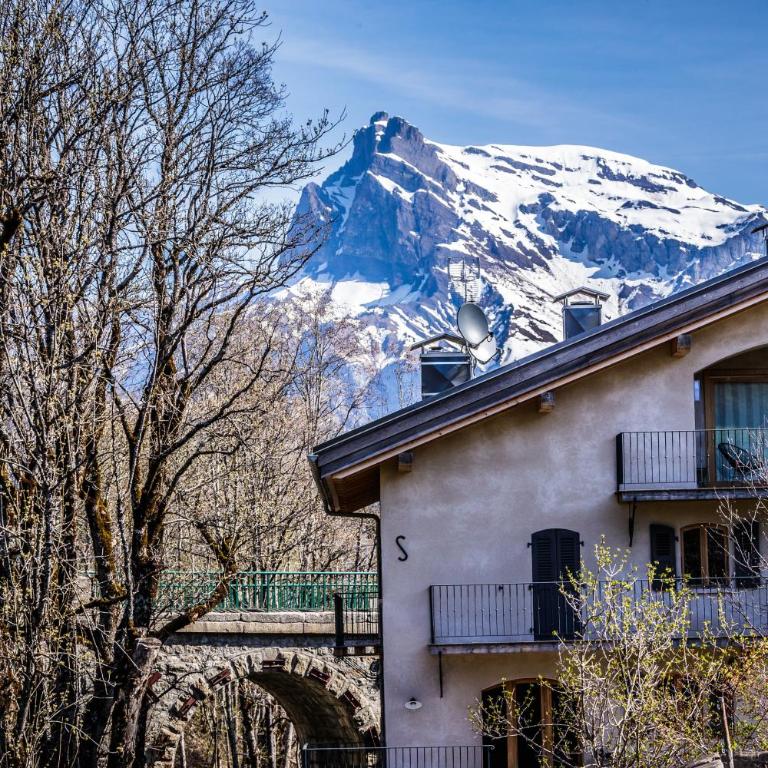 Ski in ski out Le Moulin charming duplex just 50 m from Princesse gondola Megève - Appartement - 5