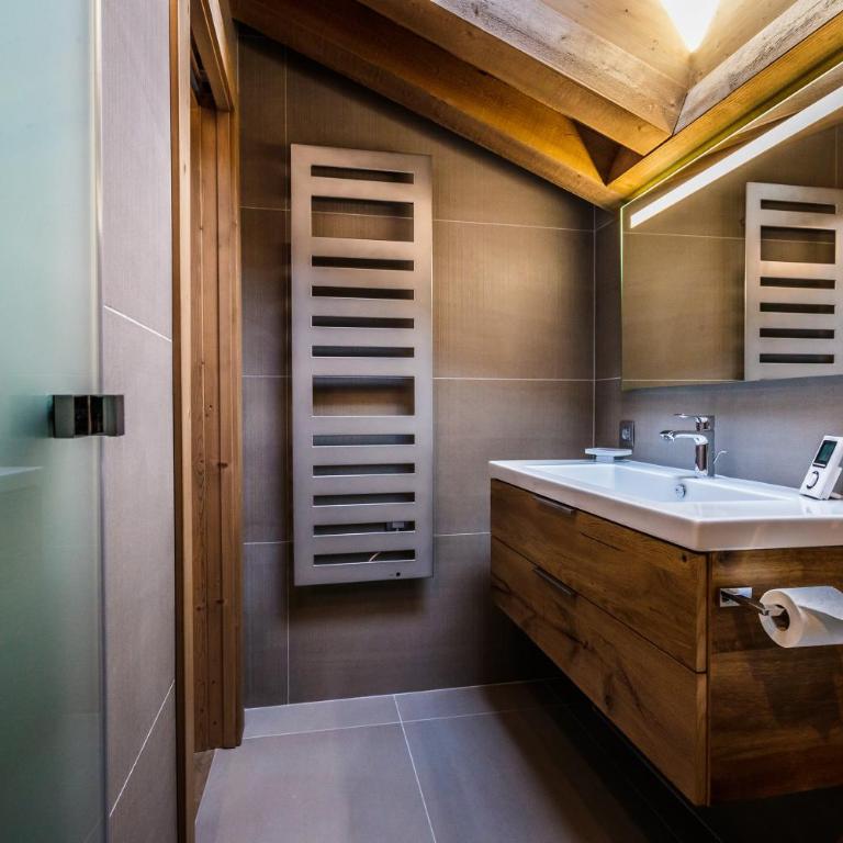 Ski in ski out Le Moulin charming duplex just 50 m from Princesse gondola Megève - Appartement - 30