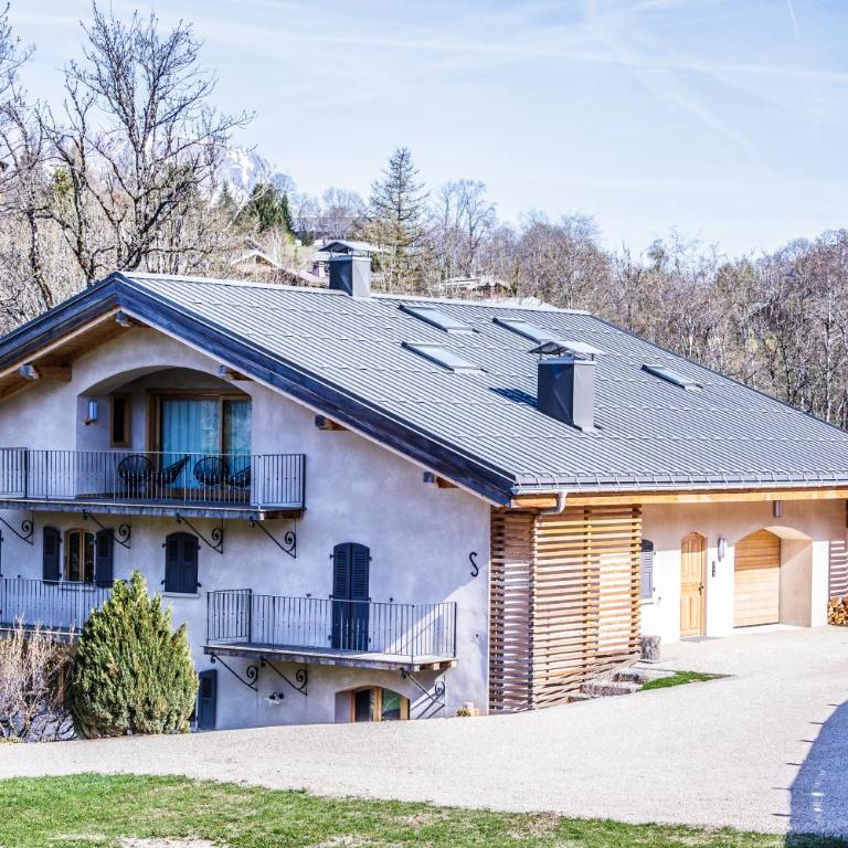 Ski in ski out Le Moulin charming duplex just 50 m from Princesse gondola Megève - Appartement - 4