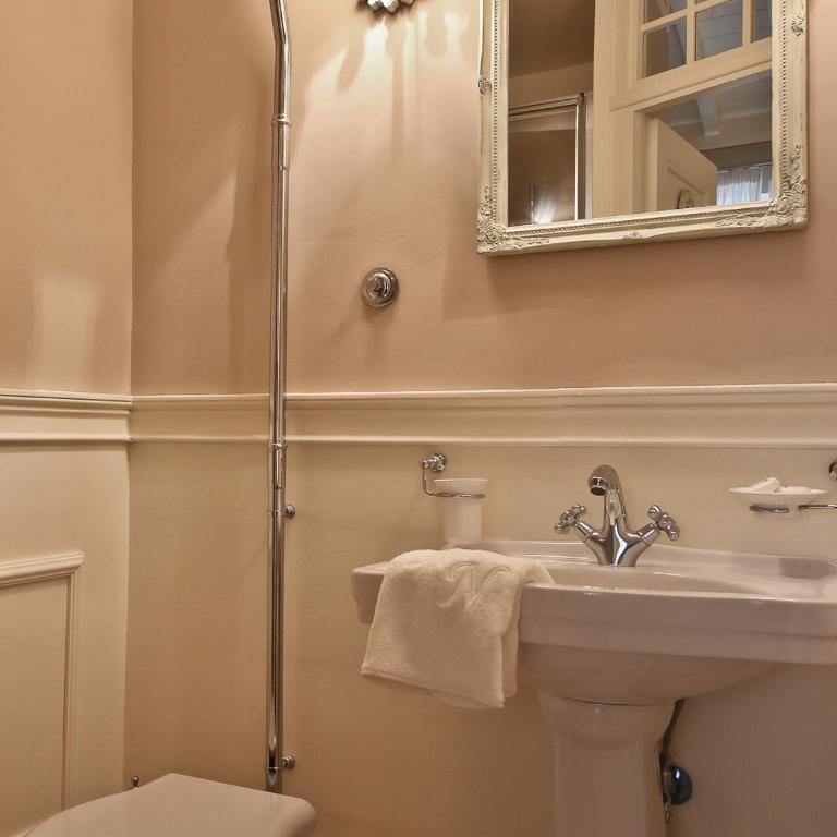 Ponte Vecchio Luxury Suite - Daily Refresh Available - Appartamento con 2 Camere da Letto - 31