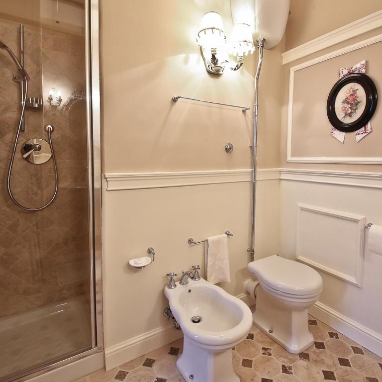 Ponte Vecchio Luxury Suite - Daily Refresh Available - Appartamento con 2 Camere da Letto - 11