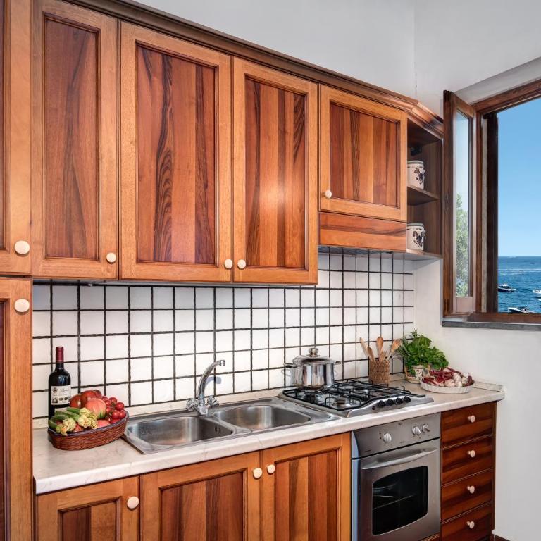 La Baia Dello Chalet - Two-Bedroom House - 5