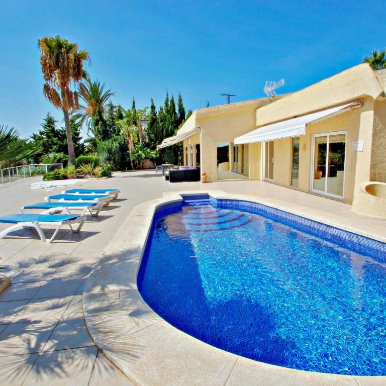 Bellavista - fantastic sea view villa in Moraira - Three-Bedroom House - 3